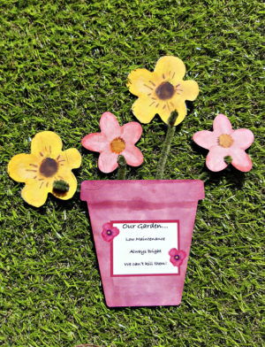 NEW! Small Flowerpot and Flowers - Image 7